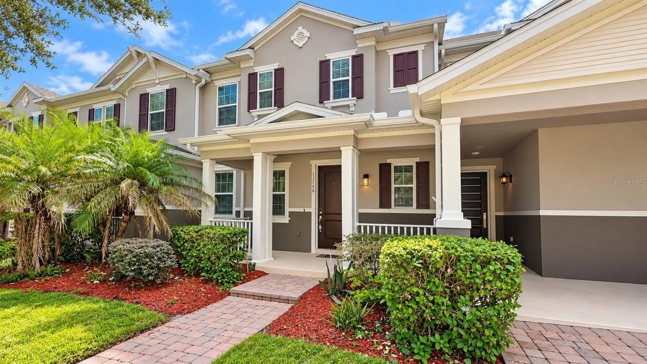 13706 Beckman Dr - Photo 2 of 36