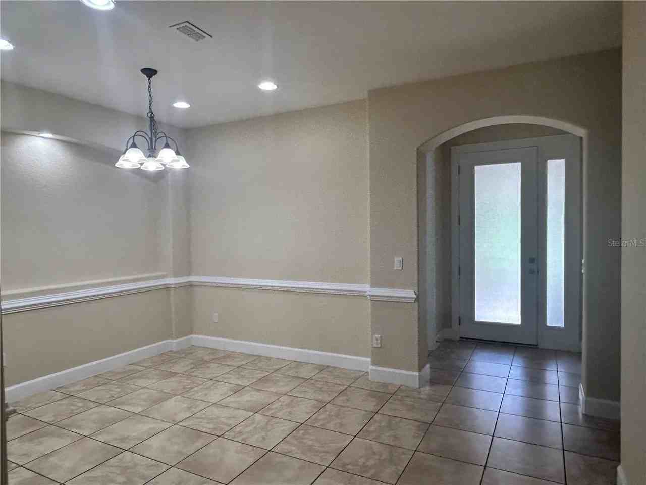 2241 Painter Ln - Photo 5 of 39