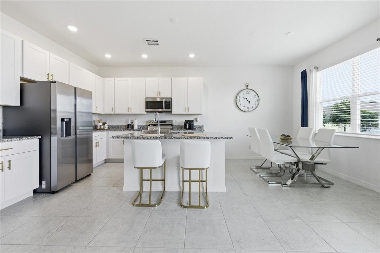 740 Richmond Estate Ave - Photo 4 of 13