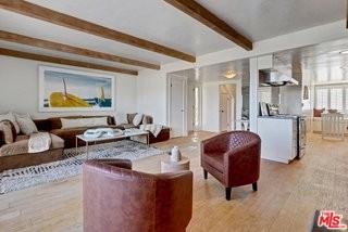 23904 De Ville Way #D - Photo 5 of 8