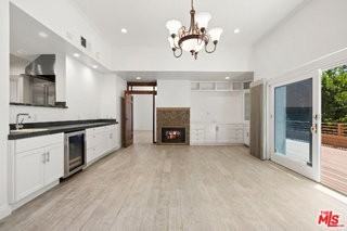 1033 Wellesley Ave - Photo 7 of 8