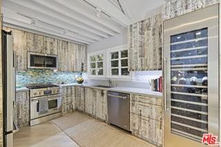 1362 Palisades Beach Rd - Photo 6 of 8