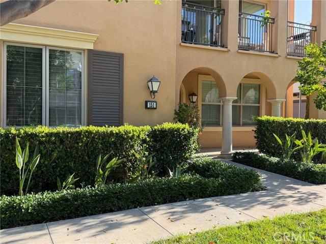 151 Bishop Lndg - Photo 3 of 8