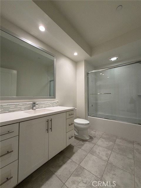 151 Bishop Lndg - Photo 4 of 8