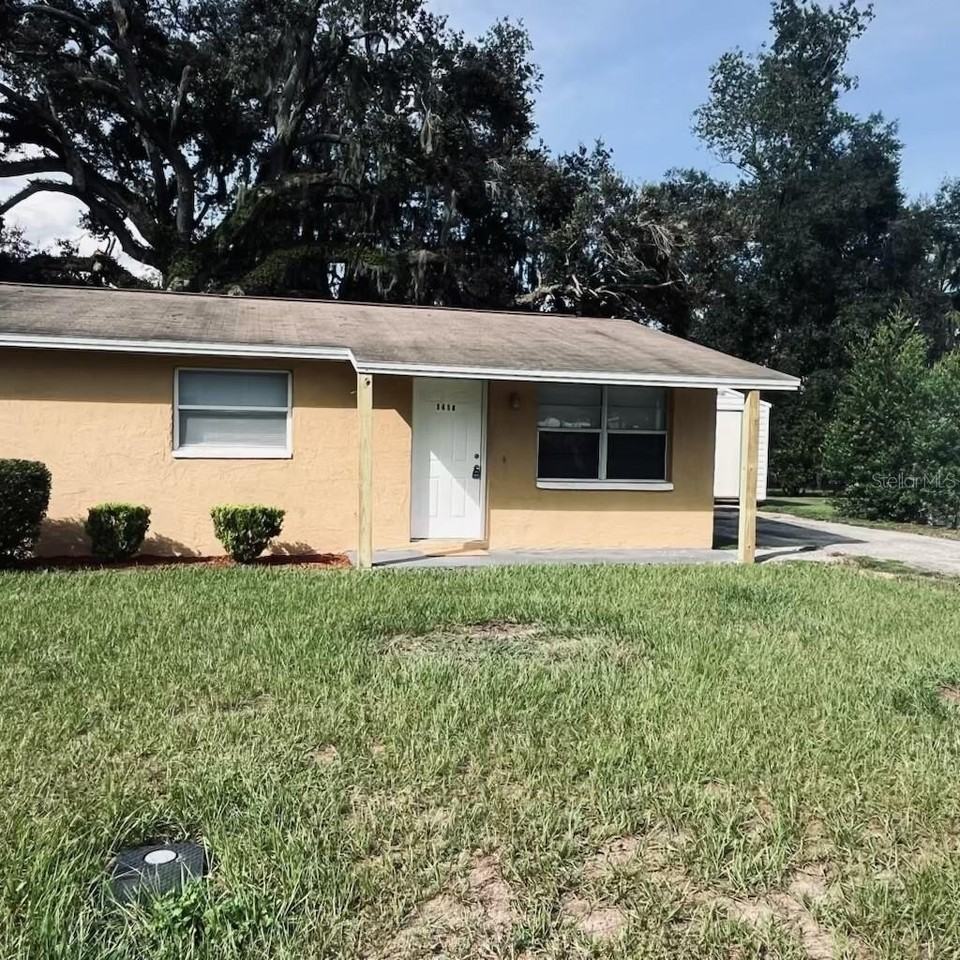 5452 Lisa Cir - Photo 3 of 35