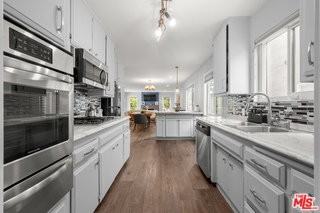 14034 Valerio St - Photo 5 of 7