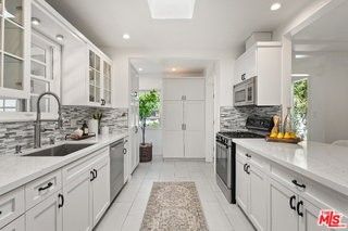 5620 Matilija Ave - Photo 4 of 7