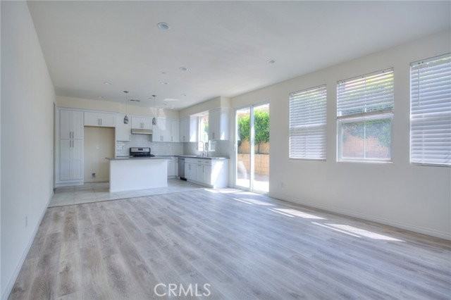 2151 Citrus Pl - Photo 7 of 8