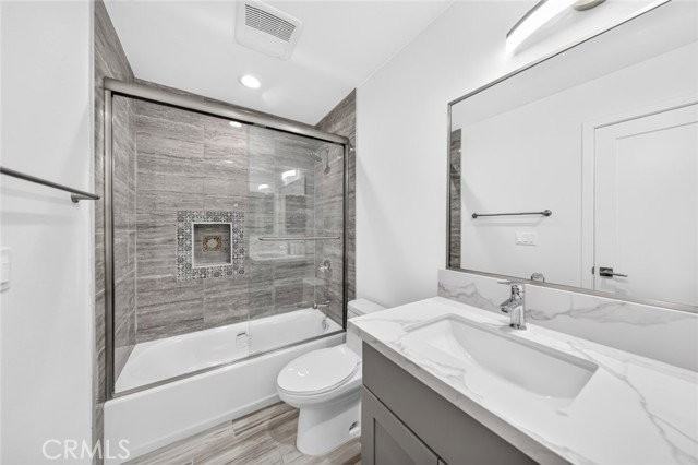 306 San Marcos St #E - Photo 5 of 8