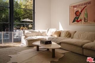 1803 N Stanley Ave - Photo 3 of 8