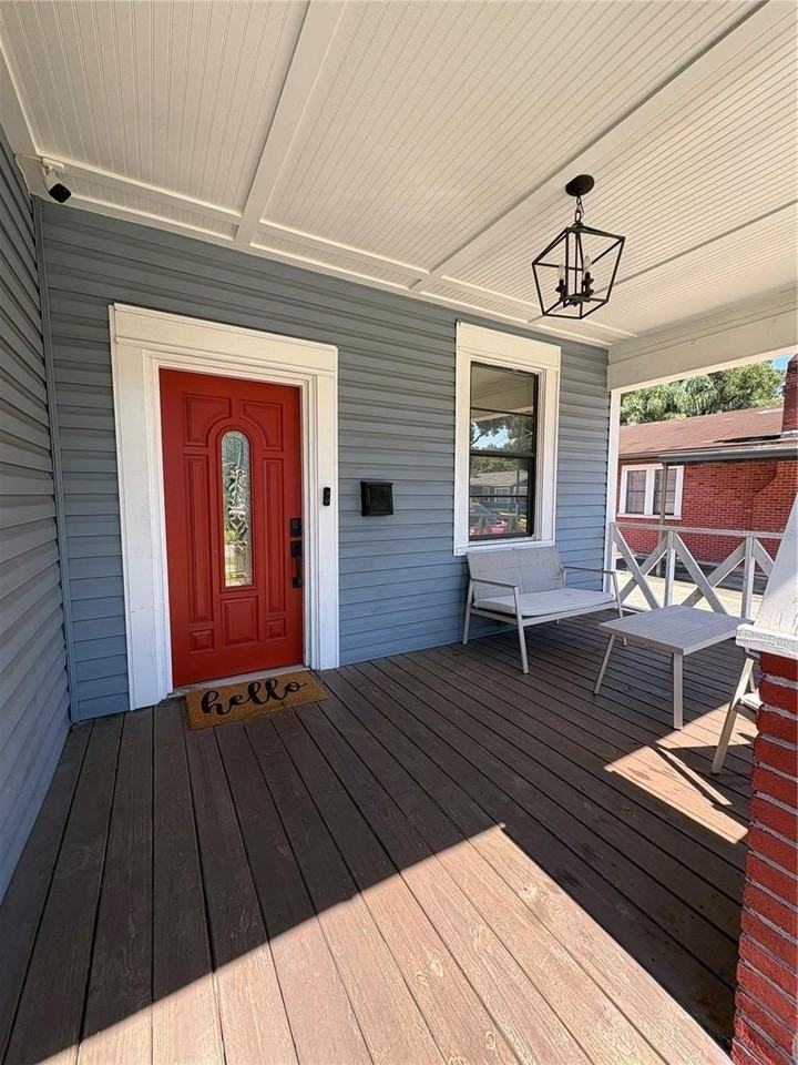 200 E Fern St - Photo 2 of 14