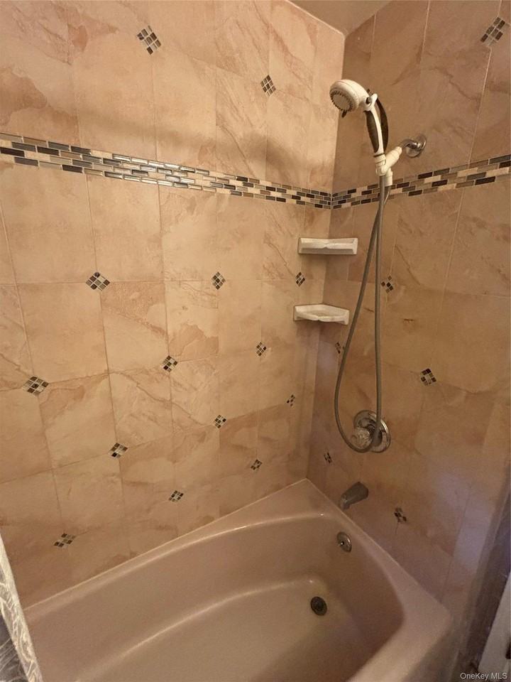 86 Demarest Ave #4 - Photo 5 of 11