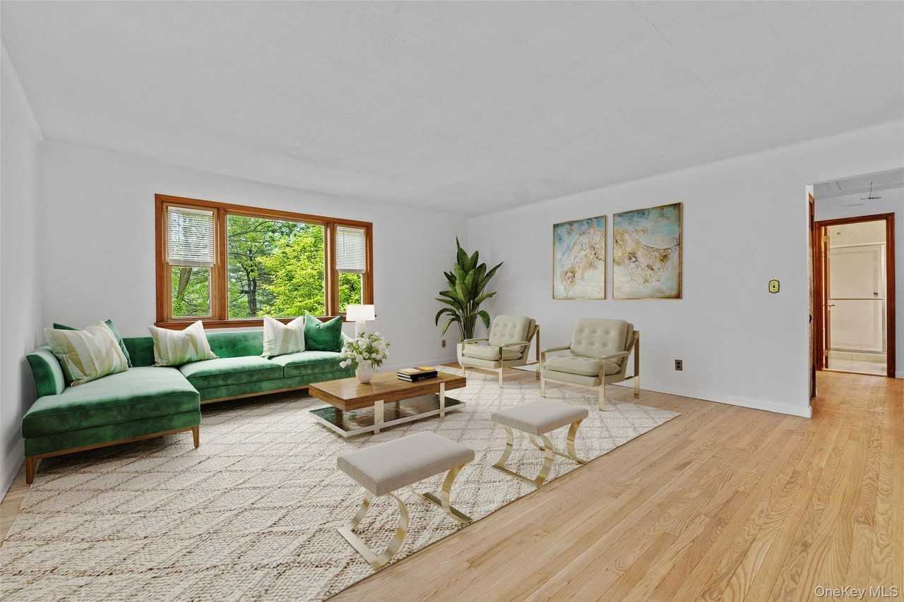 152 Harrison Ave #2 - Photo 3 of 19