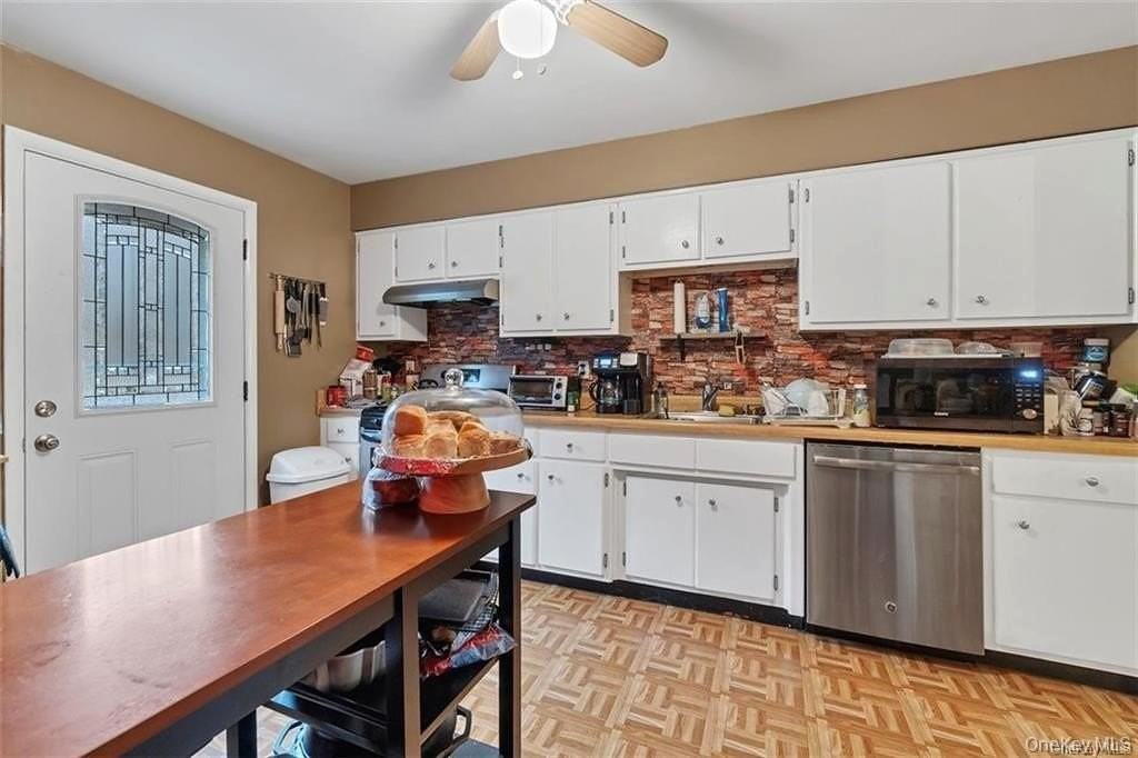 20 Capital Dr - Photo 6 of 20