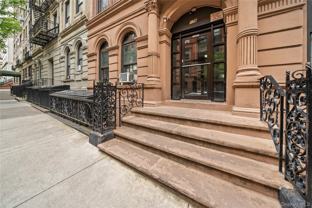 176 W 81st St #3E - Photo 1 of 1