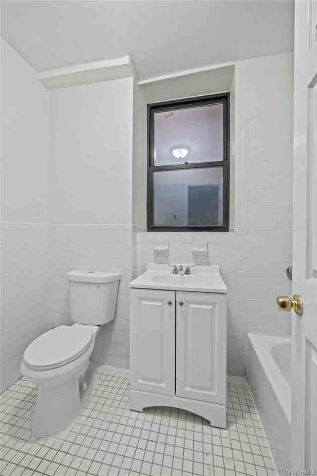 176 W 81st St #3E - Photo 6 of 15