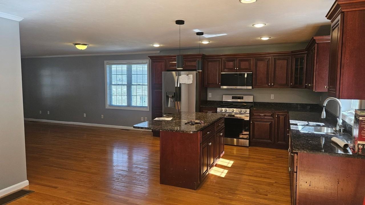 128 Brookside Ave #0 - Photo 2 of 15