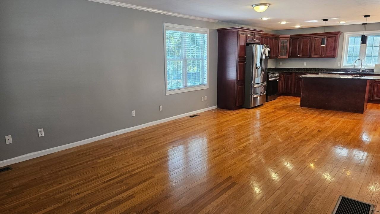 128 Brookside Ave #0 - Photo 3 of 15