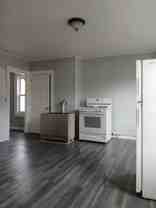 137 5th St #2N - Photo 1 of 1
