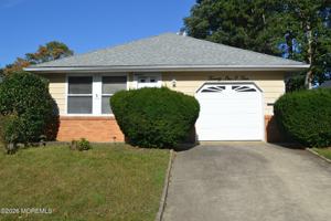 featured image of 2104 Mount Hope Ln