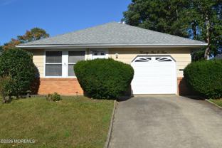 2104 Mount Hope Ln - Photo 1 of 1