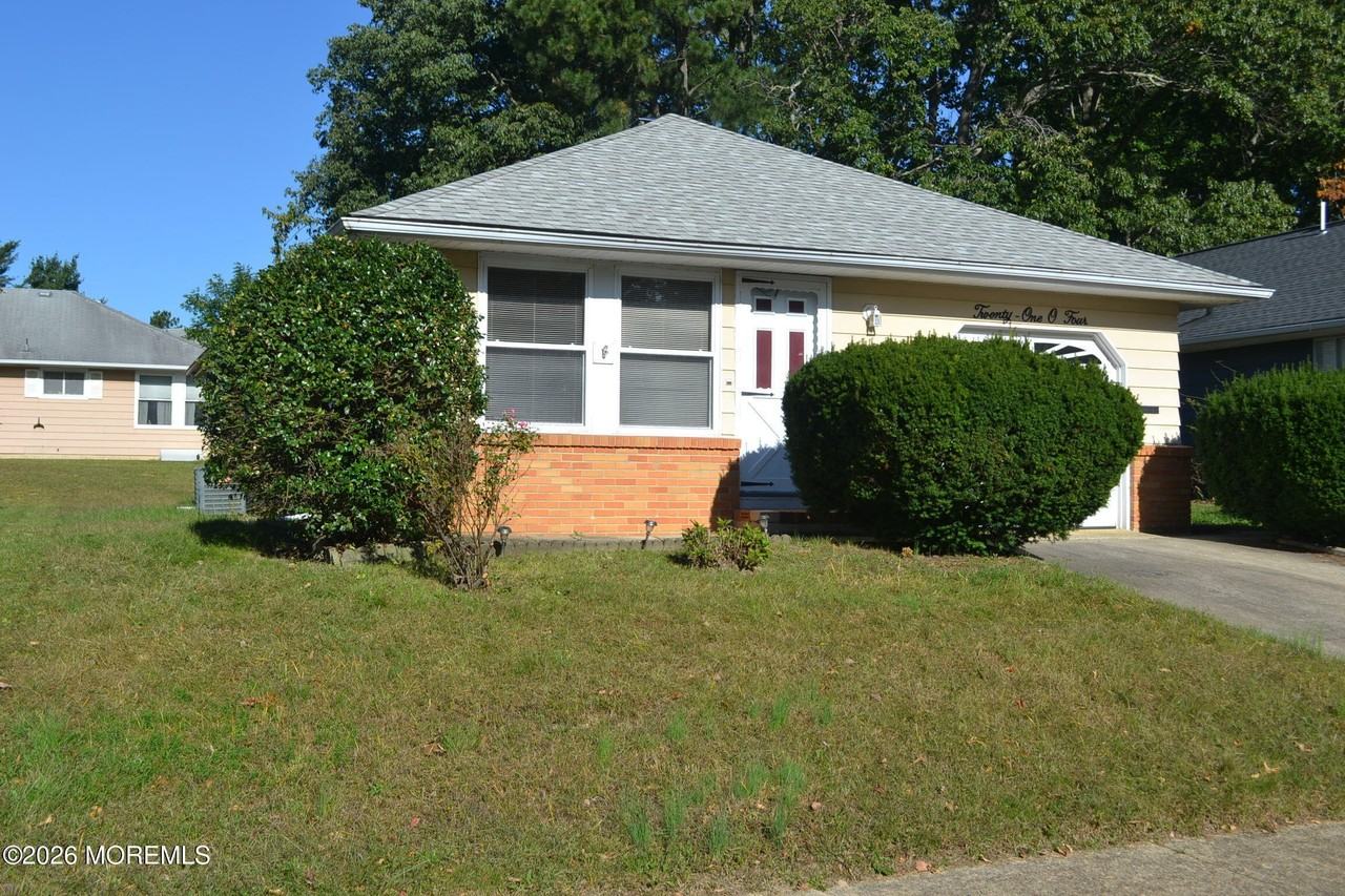 2104 Mount Hope Ln - Photo 3 of 19