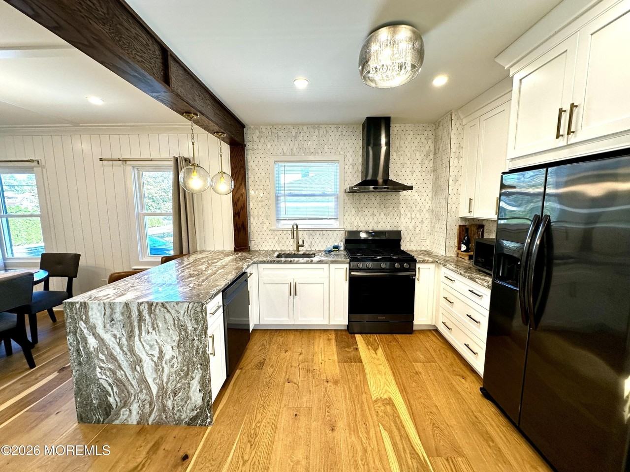 1308 Bridge St - Photo 7 of 25