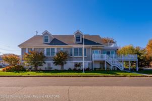 featured image of 128 Park Ave