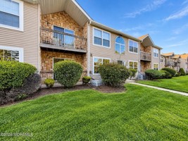 featured image of 49 Diane Dr