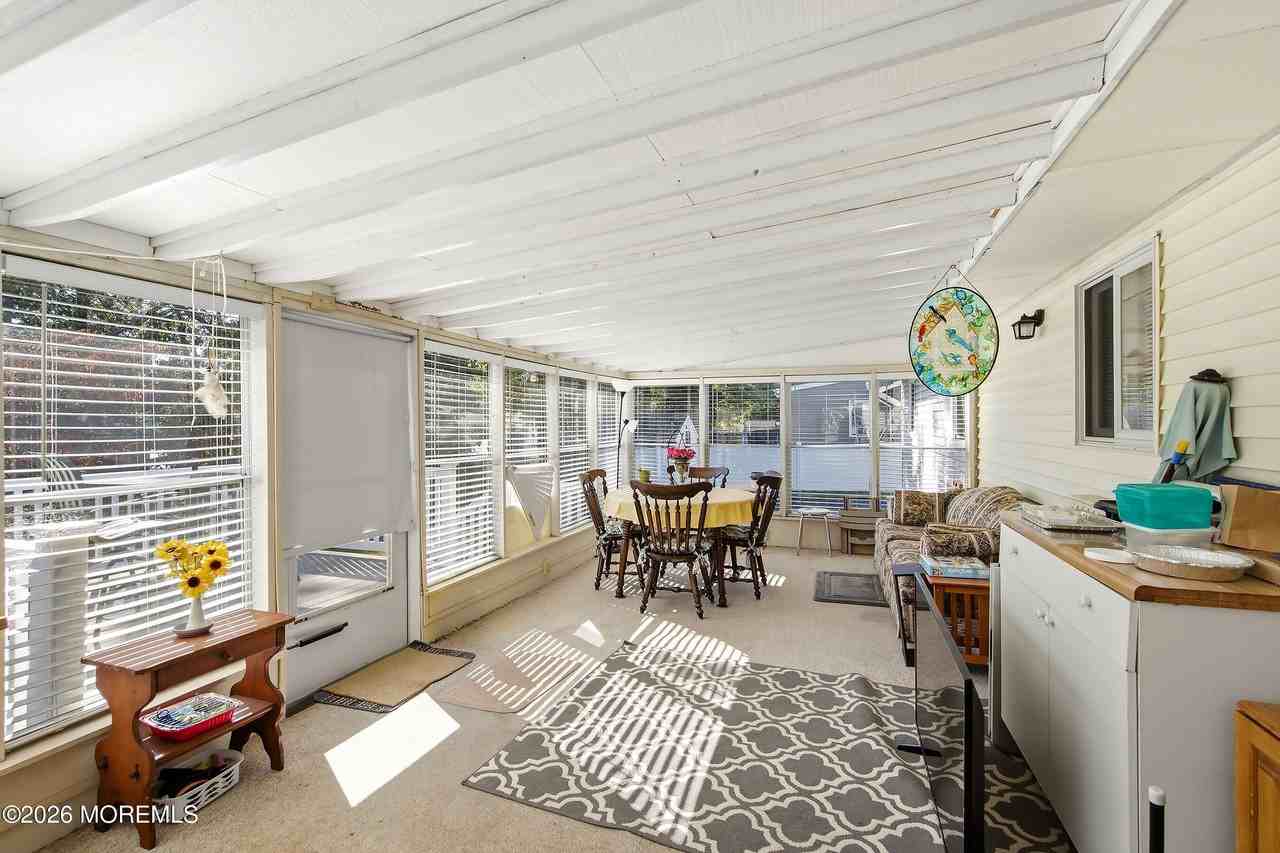 1055 Dove St - Photo 5 of 22