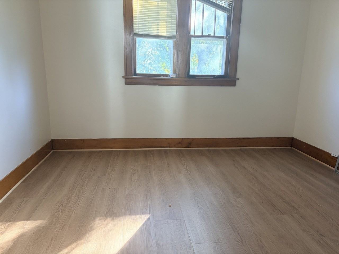 733 S Union St #2 - Photo 4 of 7