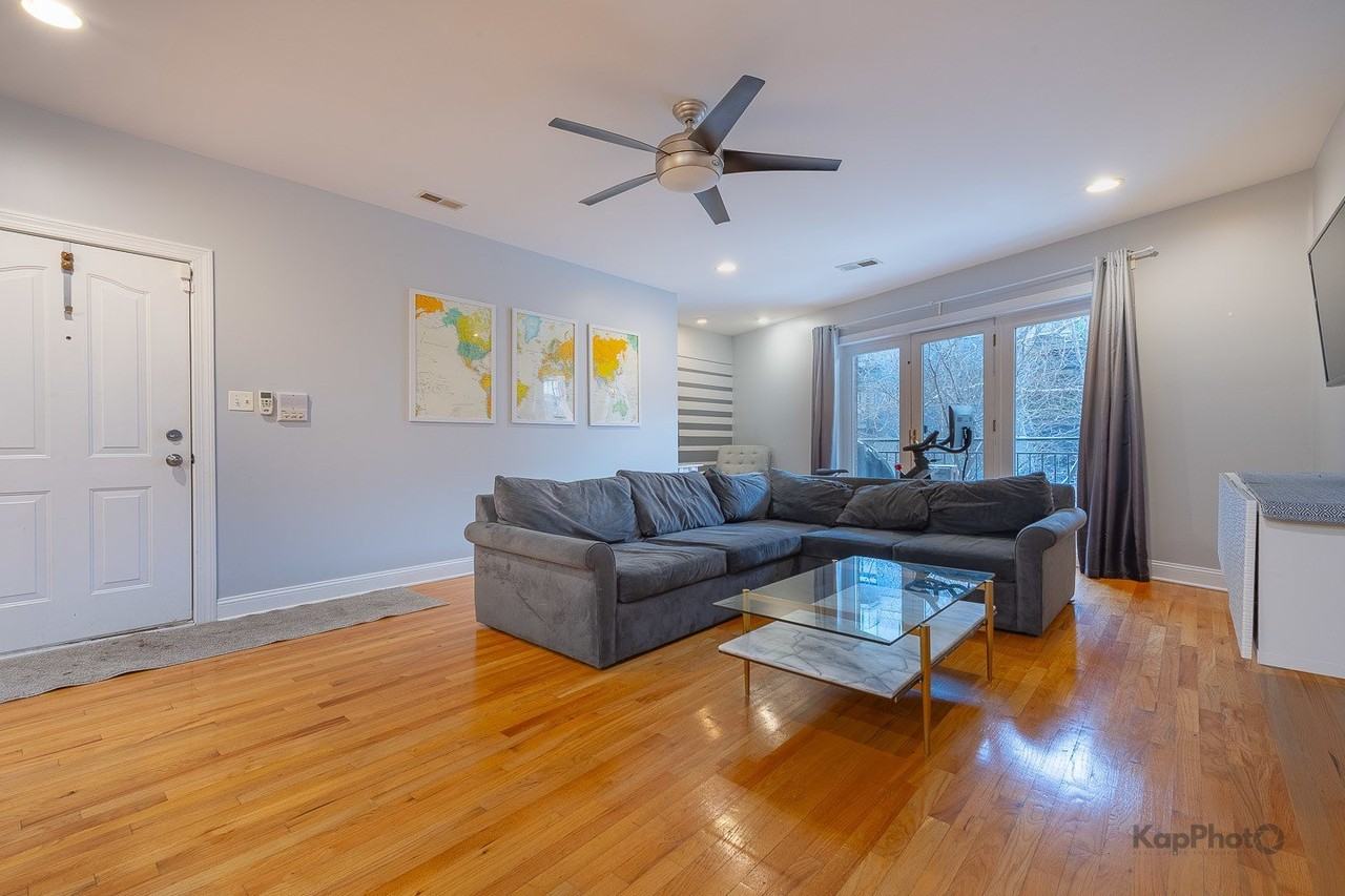 31 E 26th St #3 - Photo 4 of 26