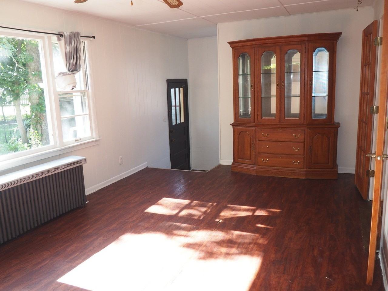 9911 W 143rd St #1 - Photo 2 of 11