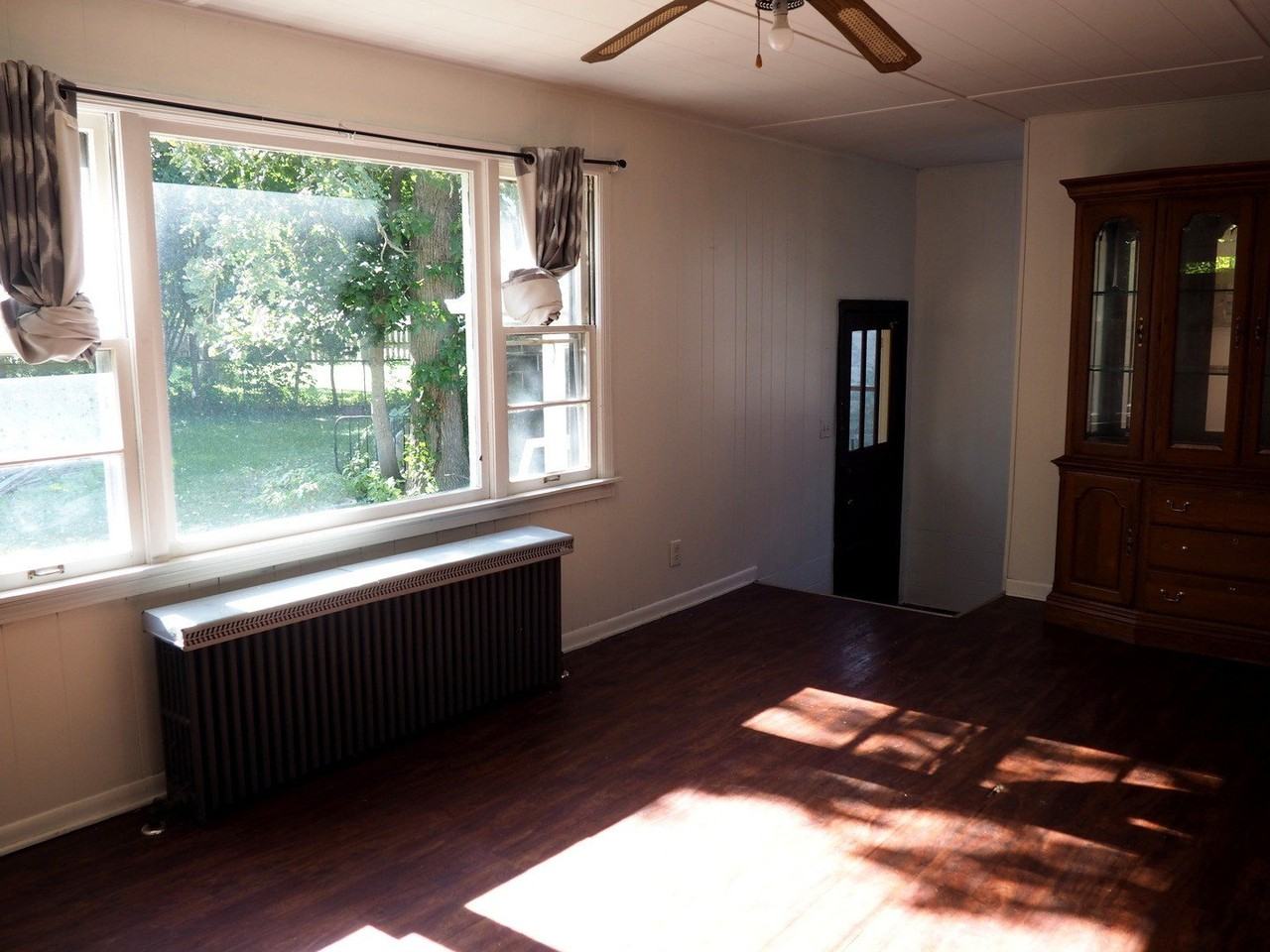 9911 W 143rd St #1 - Photo 3 of 11