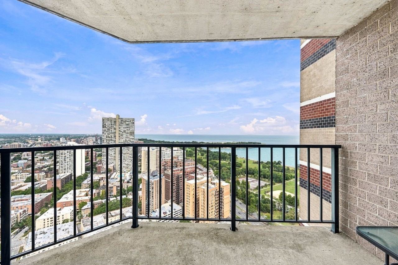 3660 N Lake Shore Dr #4110 - Photo 3 of 24