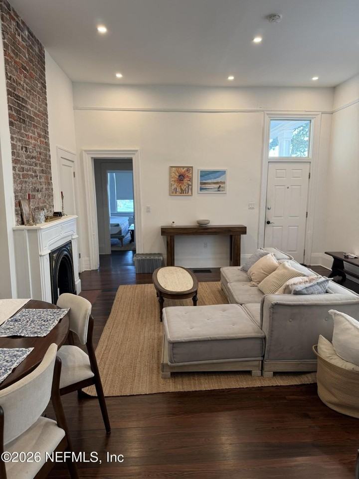 2107 River Blvd - Photo 7 of 9