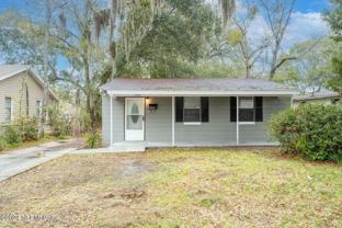 2221 Commonwealth Ave - Photo 1 of 1