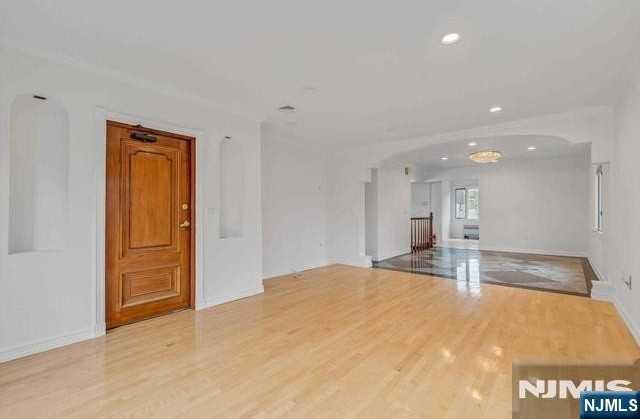 251 Bellemeade Ave - Photo 4 of 50