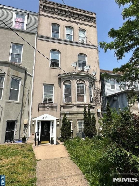 1057 E Jersey St #1 - Photo 7 of 7