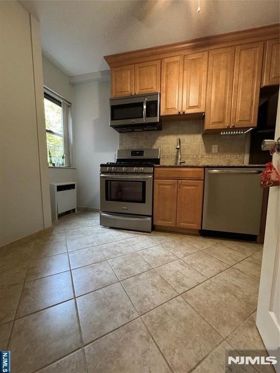 420 Park Pl #5C - Photo 7 of 14
