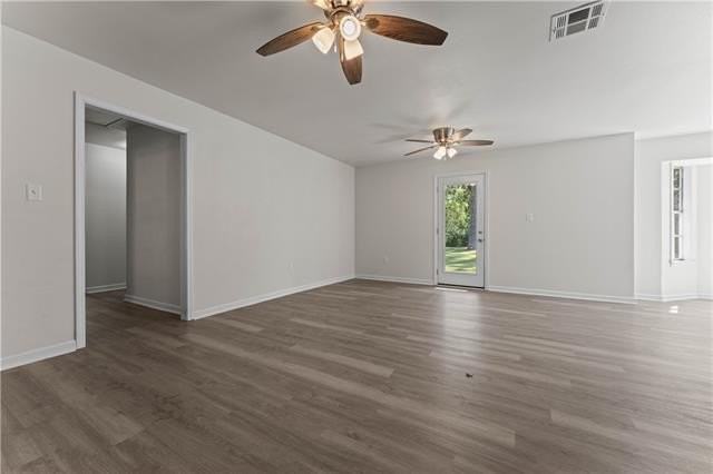 219 Wildwood Dr - Photo 2 of 17