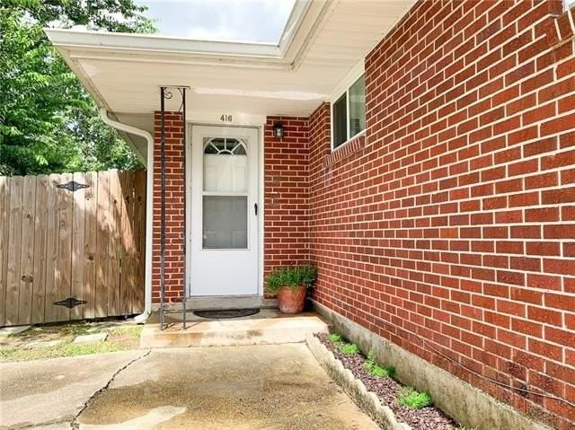 416 Oriole St - Photo 3 of 16