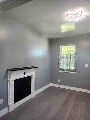 2437 Bartholomew St - Photo 3 of 14