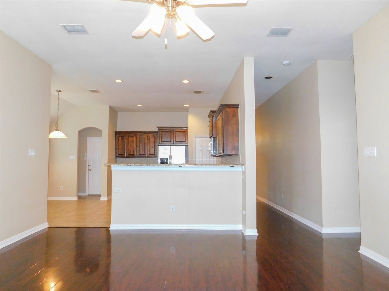 2661 Lake Ridge Dr - Photo 6 of 28