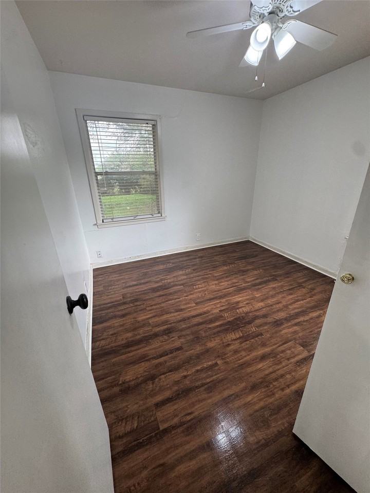 1311 E Inwood Dr - Photo 5 of 10