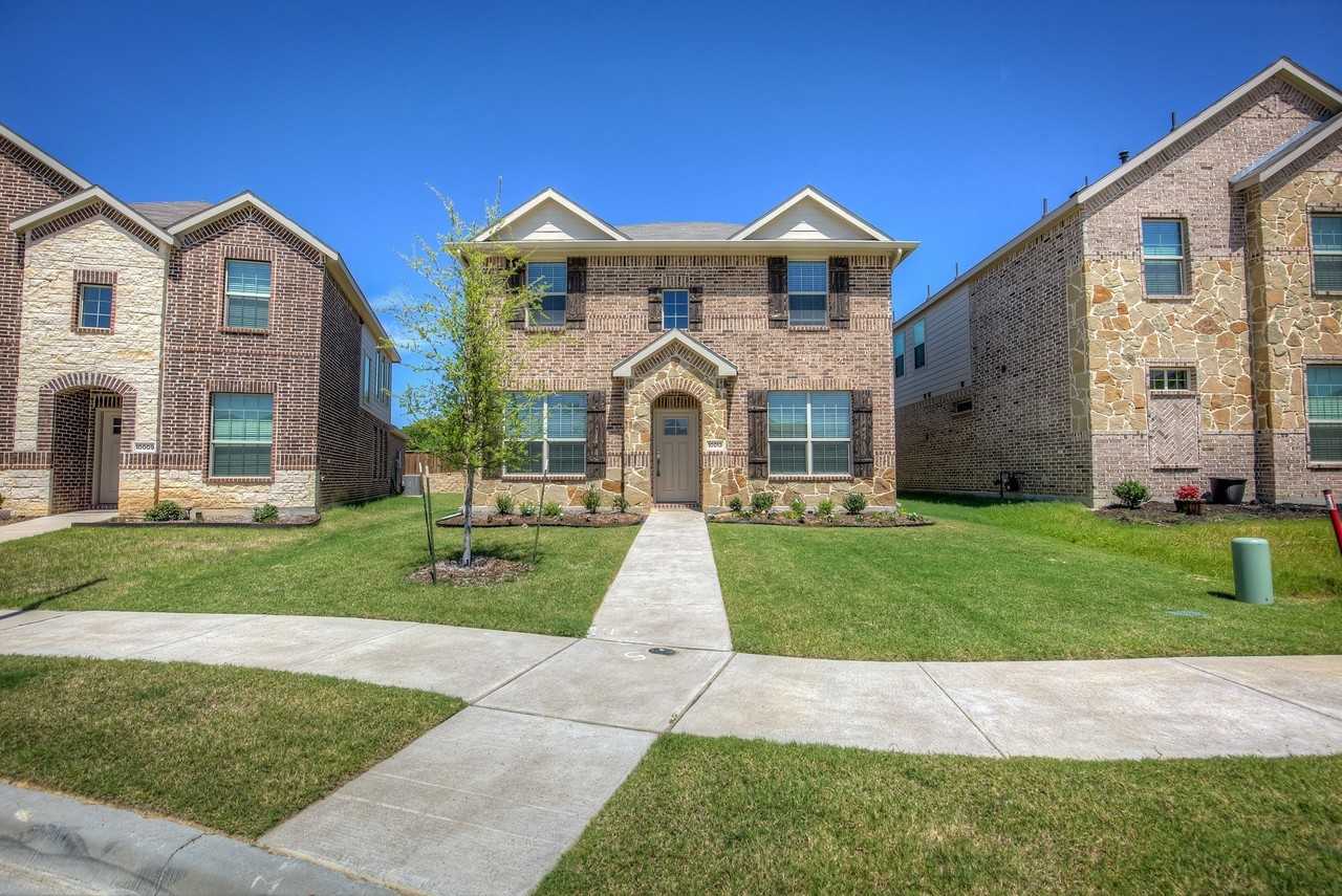 10013 Elkhorn Dr - Photo 2 of 39