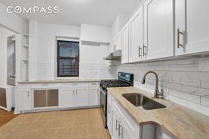 featured image of 32 Mulberry St #5