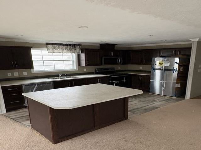 9406 Dogwood Park St - Photo 7 of 20