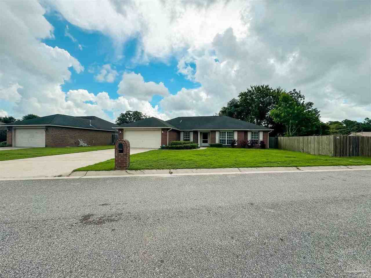 1240 Benning Pl - Photo 2 of 21