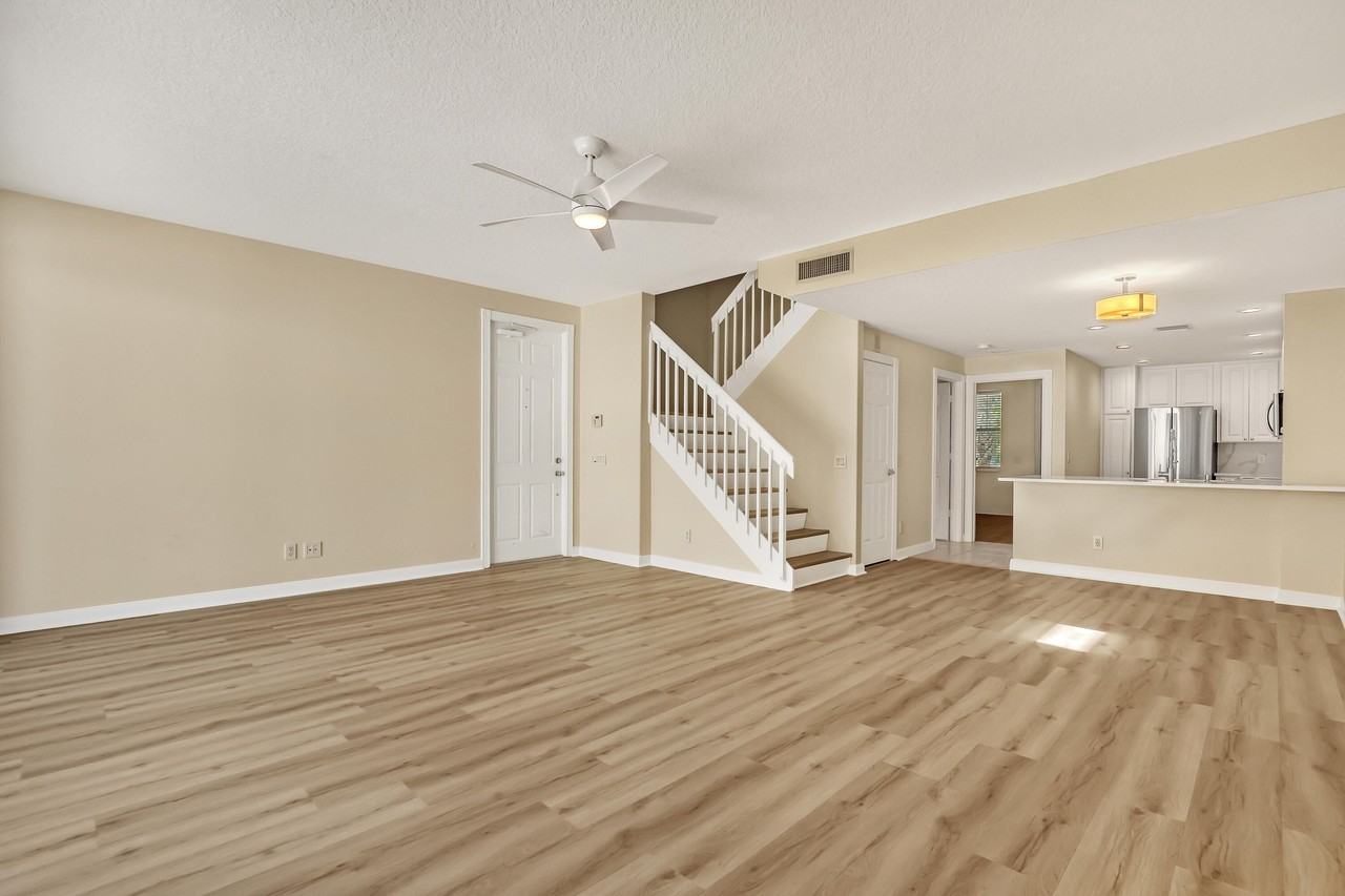 115 Soriano Dr - Photo 7 of 49